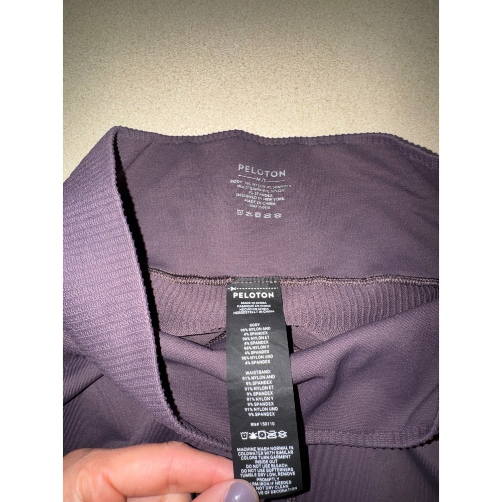 Peloton Womens High Waisted‎ Seamless Leggings Plum Purple Size M/L - Picture 6 of 6